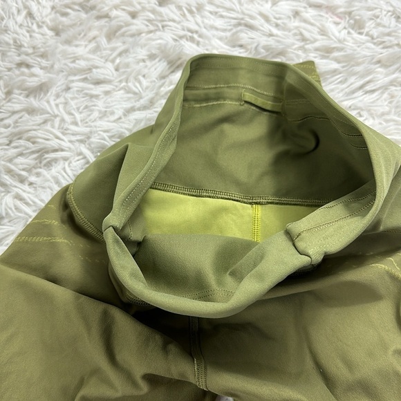 Lululemon Mapped Out High-Rise Tight 28" - Picture 4 of 5